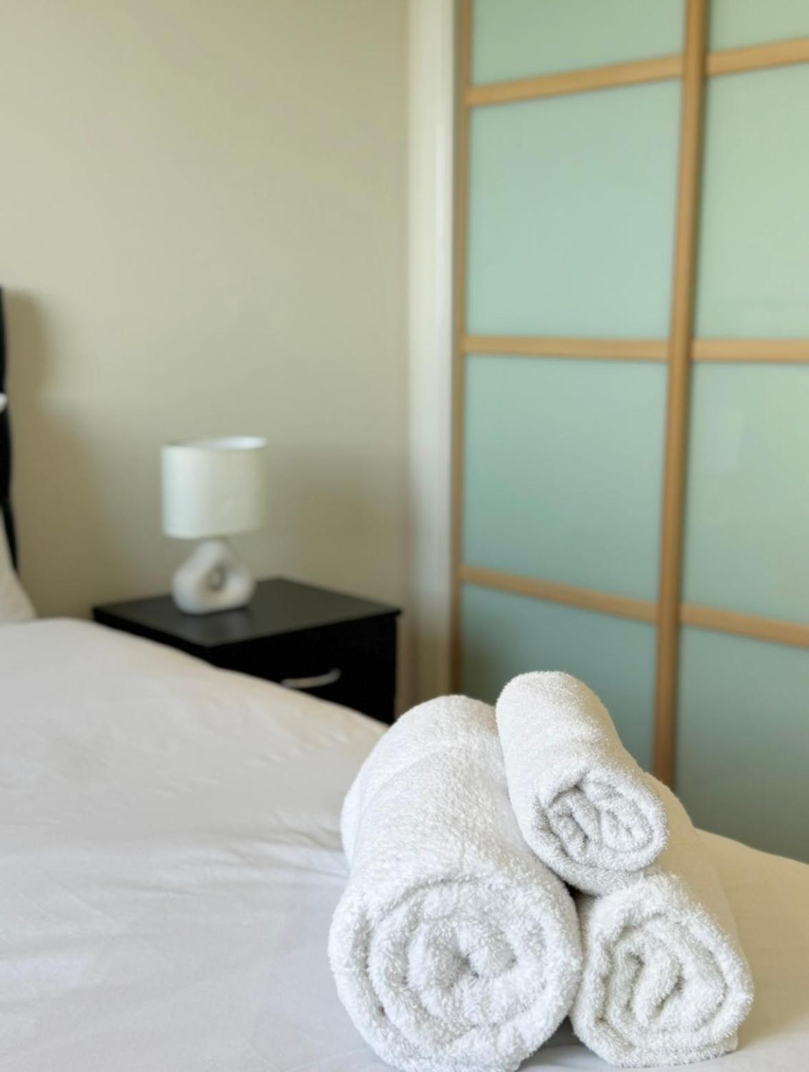 Modern Two Bedroom Apartments Εδιμβούργο Εξωτερικό φωτογραφία
