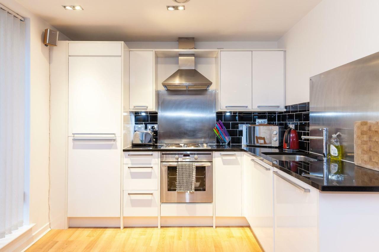 Modern Two Bedroom Apartments Εδιμβούργο Εξωτερικό φωτογραφία